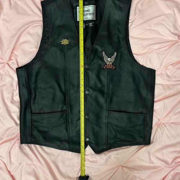 Harley-Davidson Black Vest with Iconic Patches - Picture 9 of 10